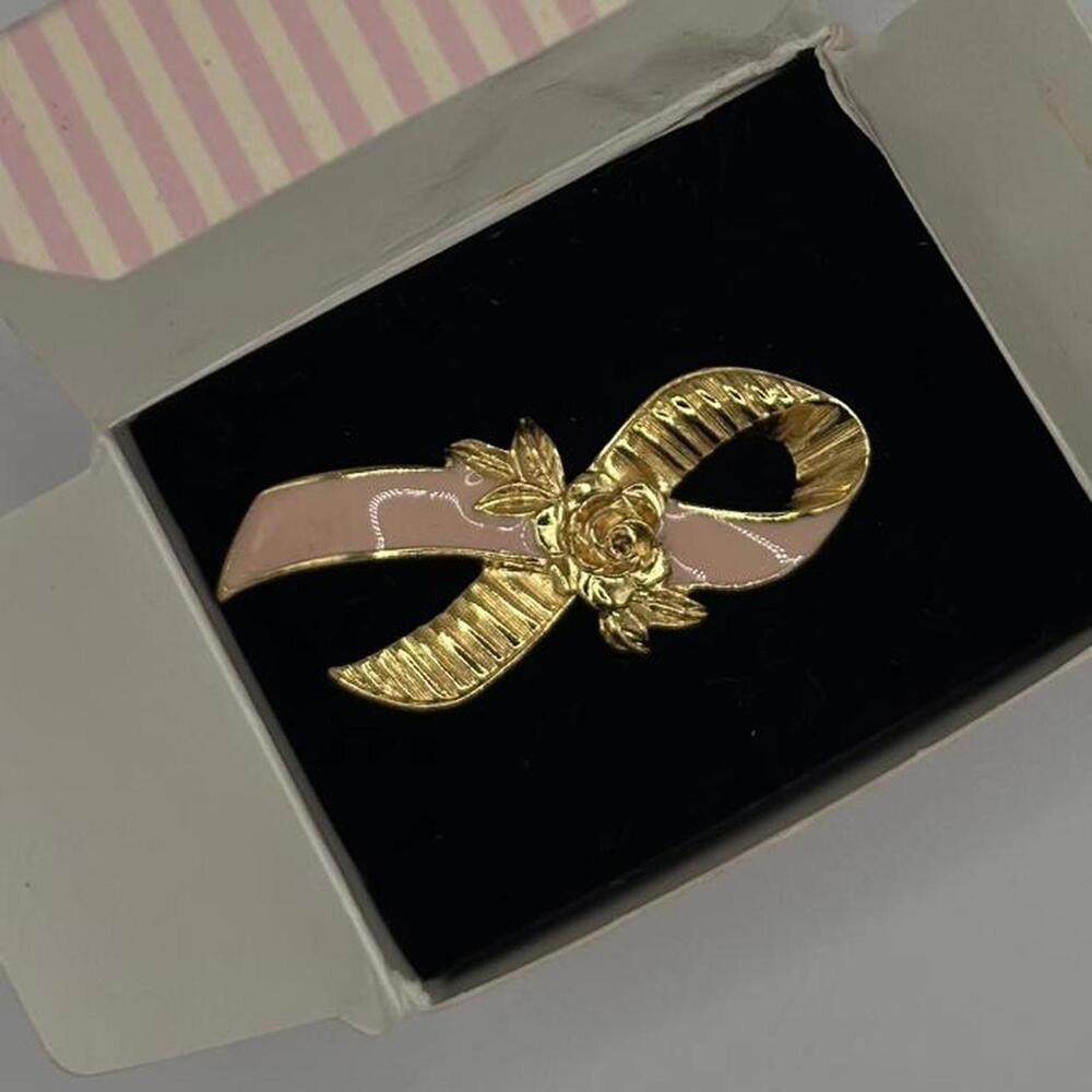 Vintage Avon 1993 Better Breast Care Pink Ribbon Pin –Gold Rose Brooch in Box - Picture 2 of 4